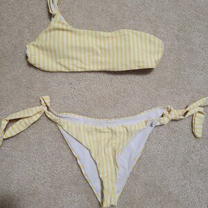 Women's Two Piece Adjustable Bikini Swim Set Yellow White Stripe, Size Medium